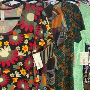 Lot of 4 Lularoe Classic T S New With Tags
